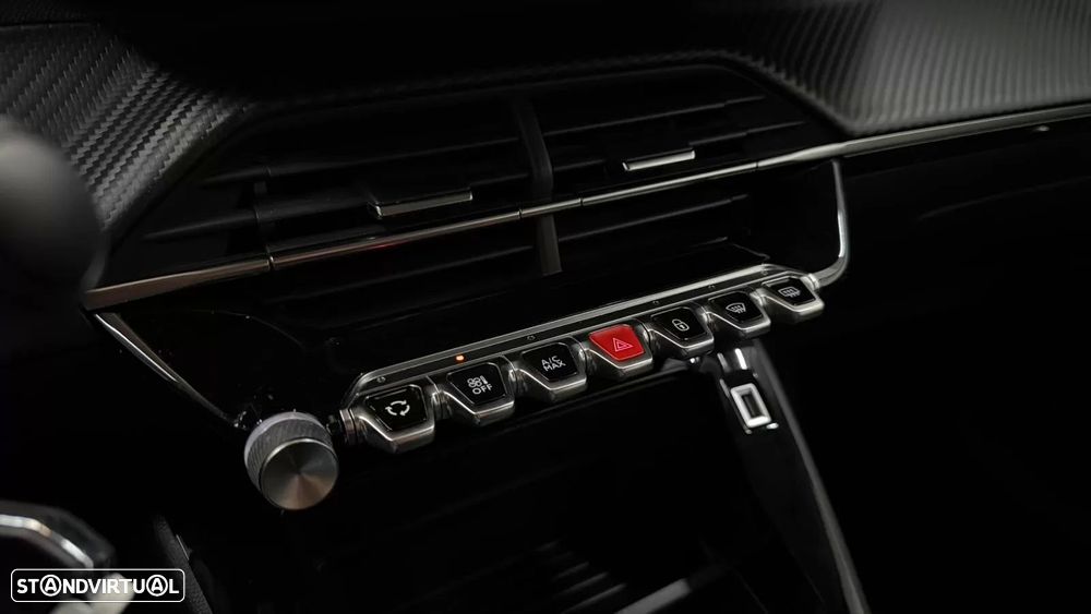 Peugeot 2008 PureTech 100 Style - 28