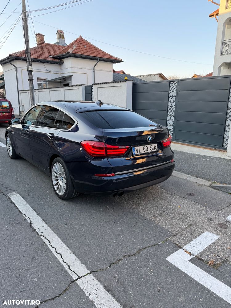 BMW Seria 5 530d xDrive - 2
