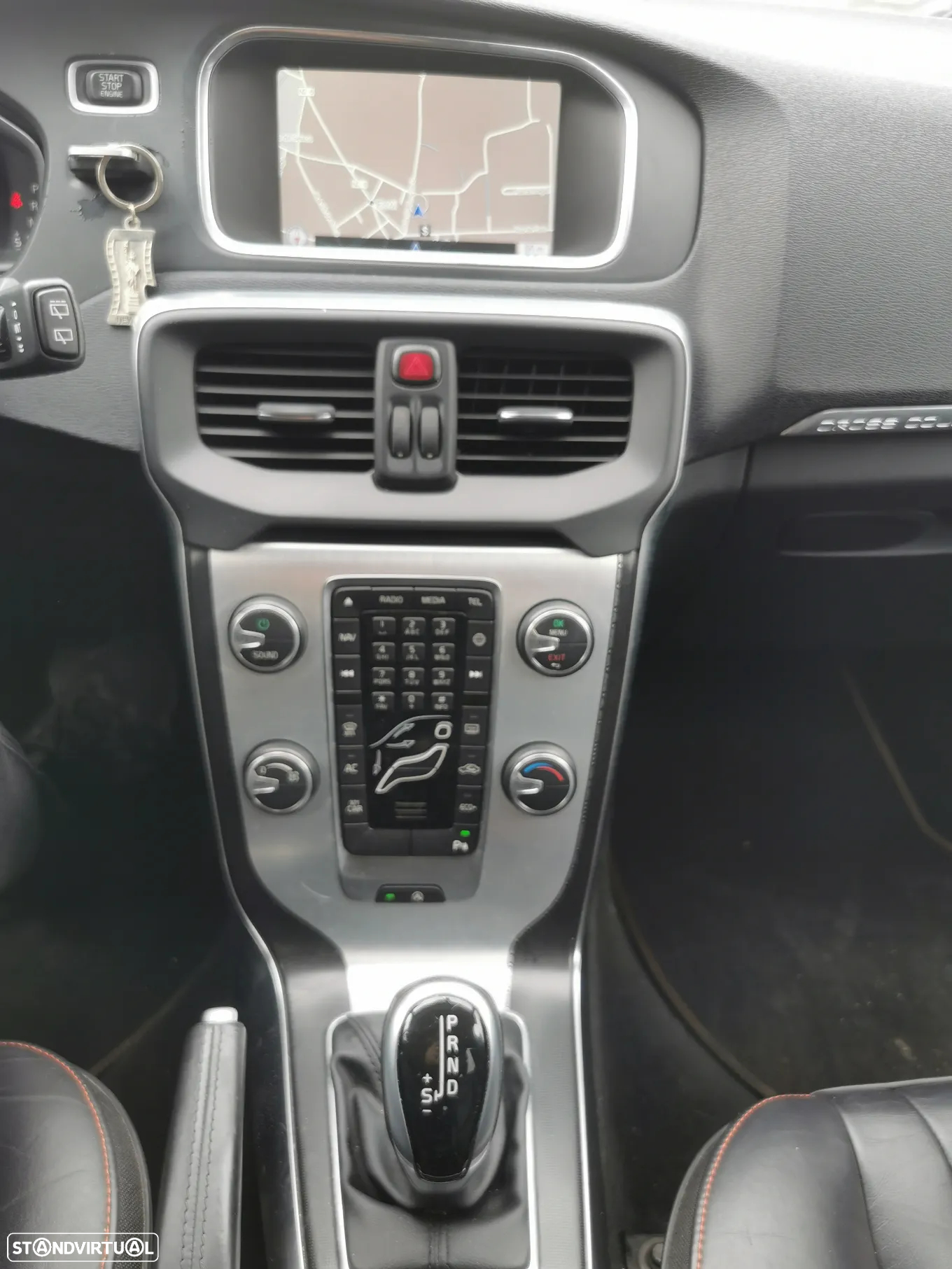 Volvo V40 2.0 D2 R-Design Geartronic - 8