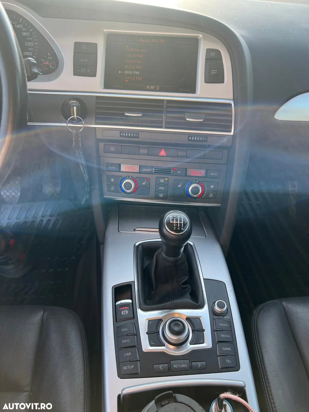 Audi A6 2.0 TDI DPF Avant - 11