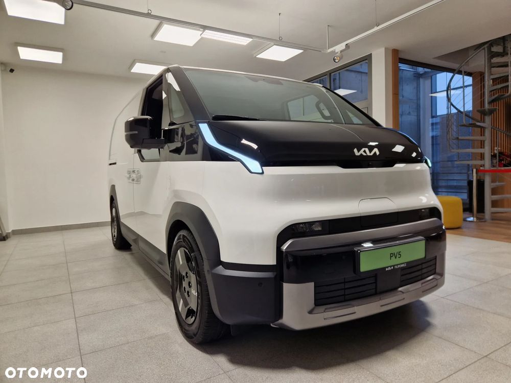 Kia PV5 - 3