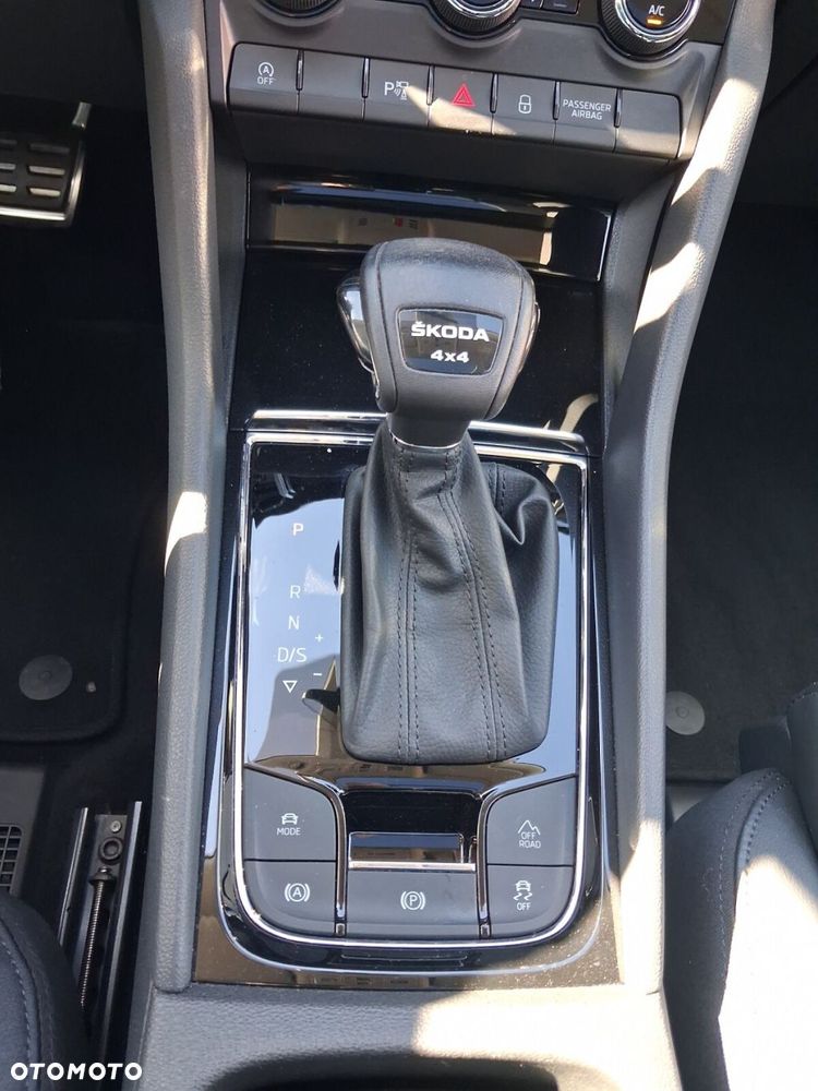 Skoda Kodiaq 2.0 TDI 4x4 L&K DSG 7os - 30