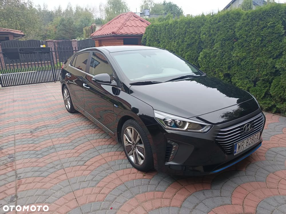 Hyundai IONIQ Plug-in hybrid Platinum - 2