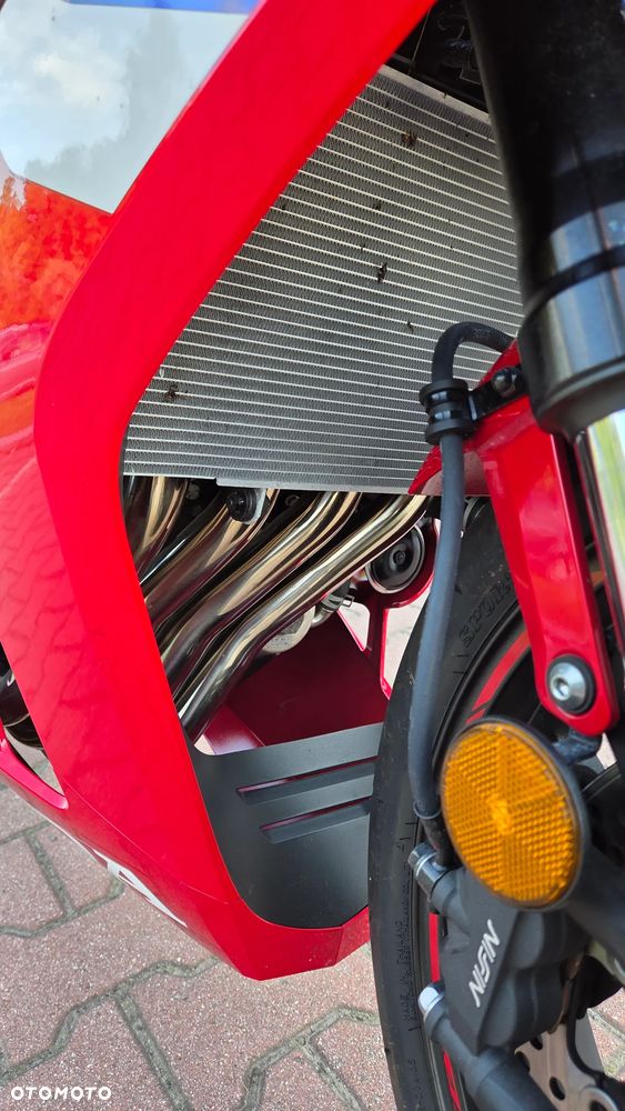 Honda CBR - 12