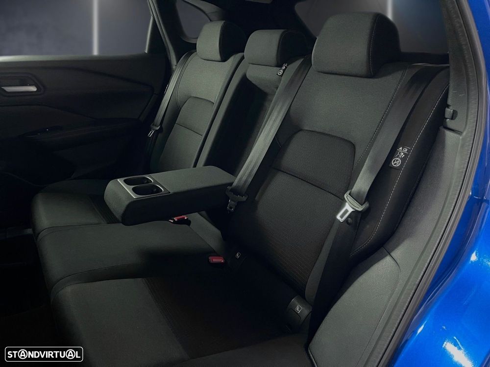 Nissan Qashqai 1.3 DIG-T Acenta Xtronic - 22