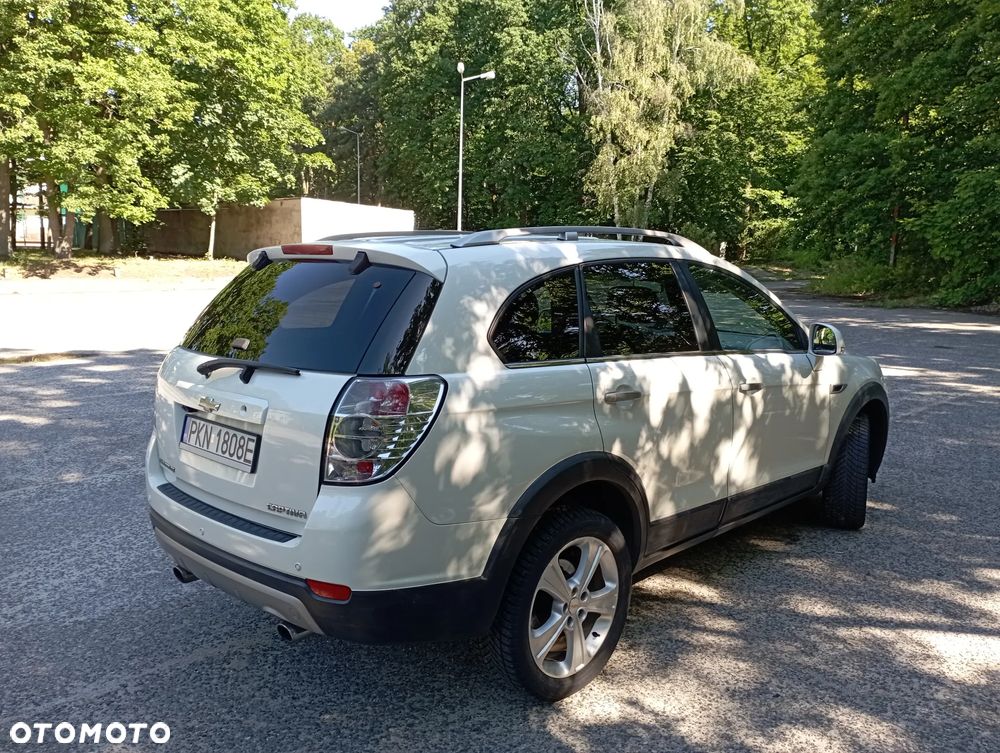 Chevrolet Captiva 2.2 D LTZ - 2