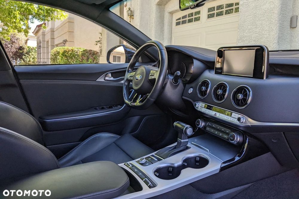 Kia Stinger 3.3 T-GDI AWD GT - 7