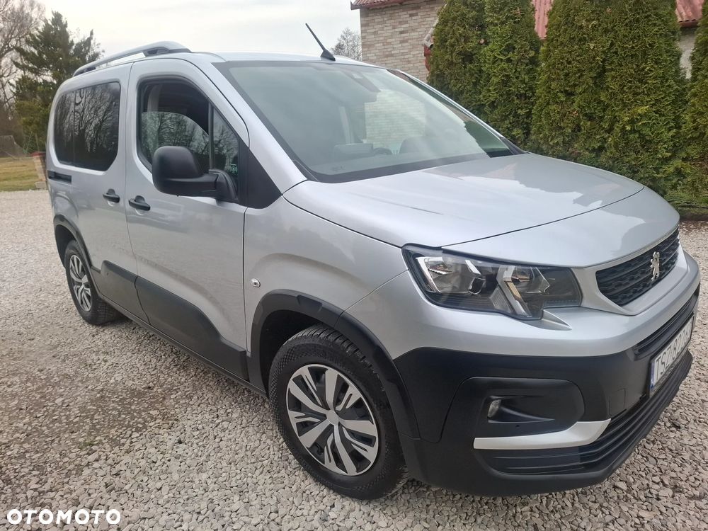 Peugeot Rifter - 13