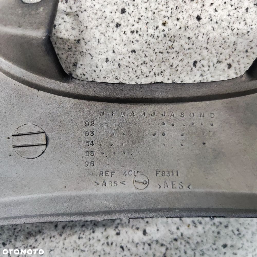 Czacha, czasza, owiewka, osłona przód Yamaha Zest 50 - 27