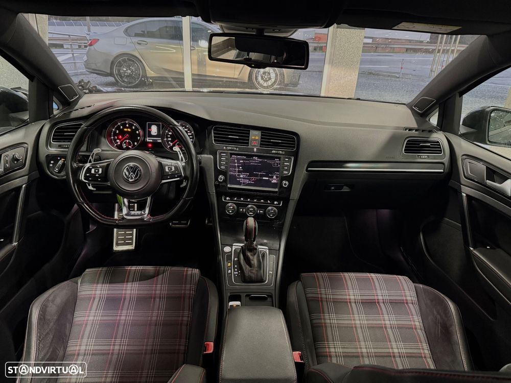 VW Golf 2.0 TSi GTi DSG - 8