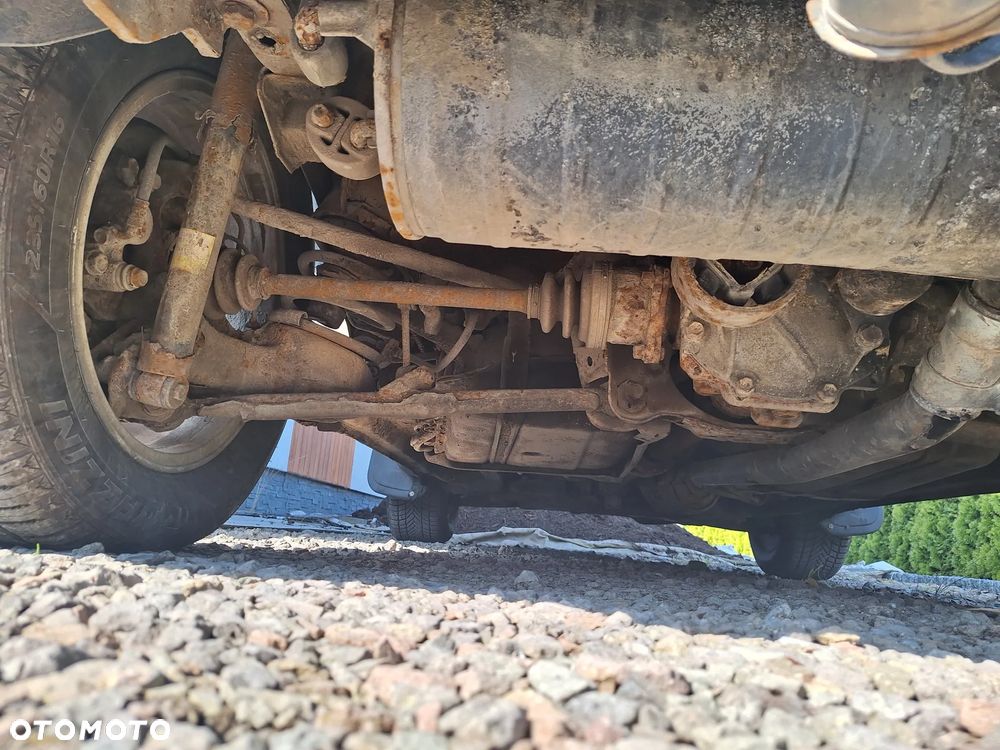 Toyota RAV4 D-4D 4x4 - 10