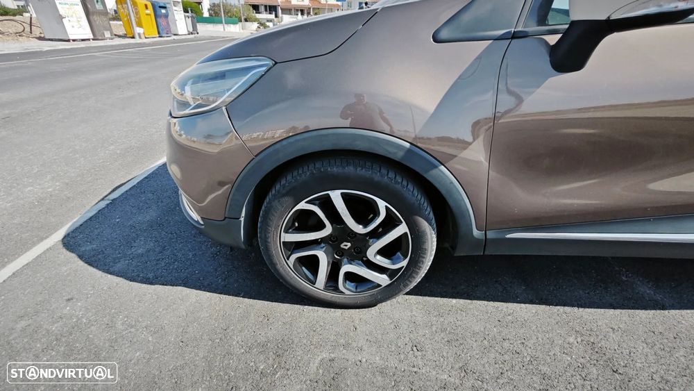 Renault Captur 1.5 dCi Exclusive - 48
