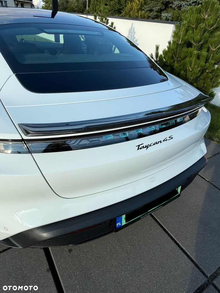 Porsche Taycan 4S Performance Plus - 9
