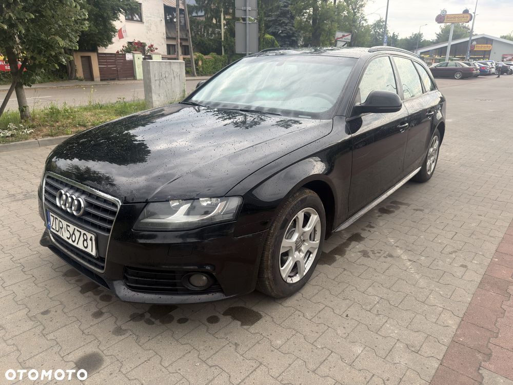 Audi A4 Avant - 1