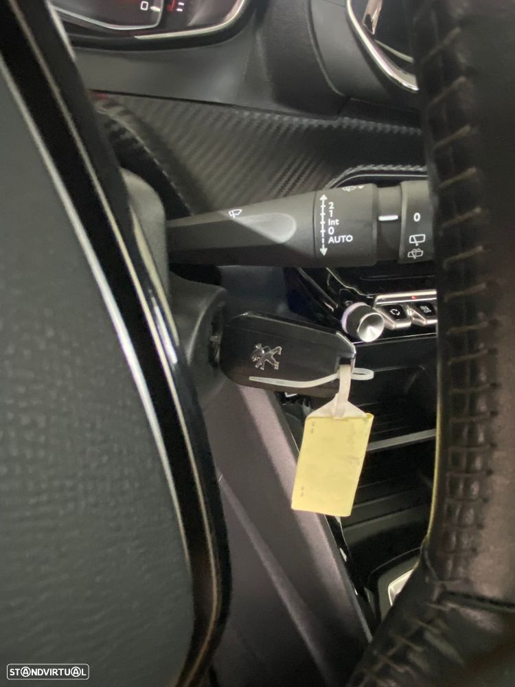 Peugeot 2008 PureTech 100 Active - 20
