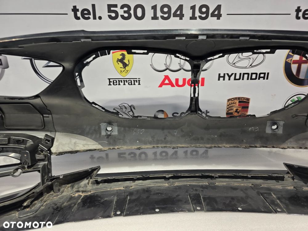 BMW F40 19- ZDERZA PRZEDNI PRZÓD NA 6xPDC ŁADNY , KOLOR CZARNY METALIK , NR 51117459908 / 7459708 , NR AUKCJI NZ1638 - 32