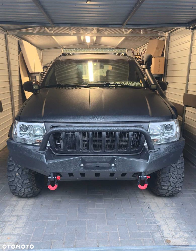 Jeep Grand Cherokee - 1