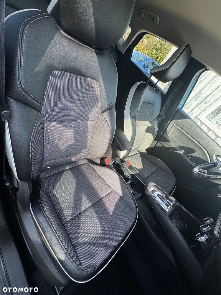 Renault Captur 1.6 E-TECH Plug-In Initiale Paris - 19