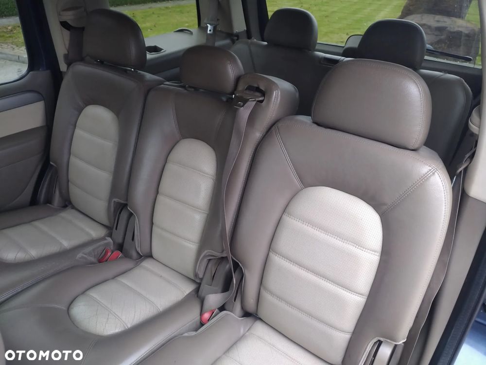 Ford Explorer 4.0 AWD - 12