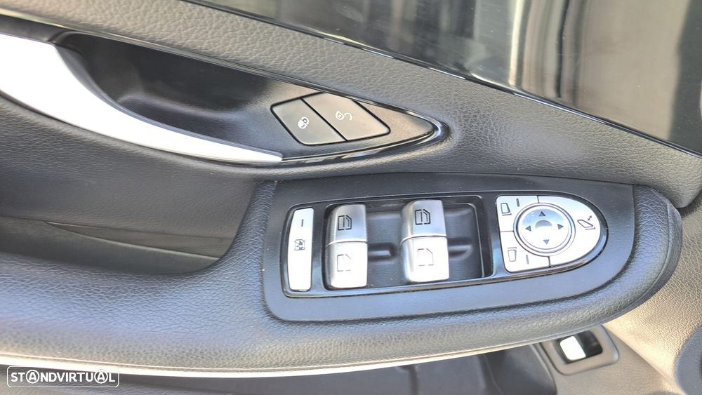 Mercedes-Benz C 200 Station CDI DPF Auto BlueEFFICIENCY Avantgarde - 28