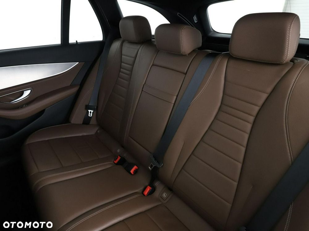 Mercedes-Benz Klasa E 200 d 9G-TRONIC Avantgarde - 18