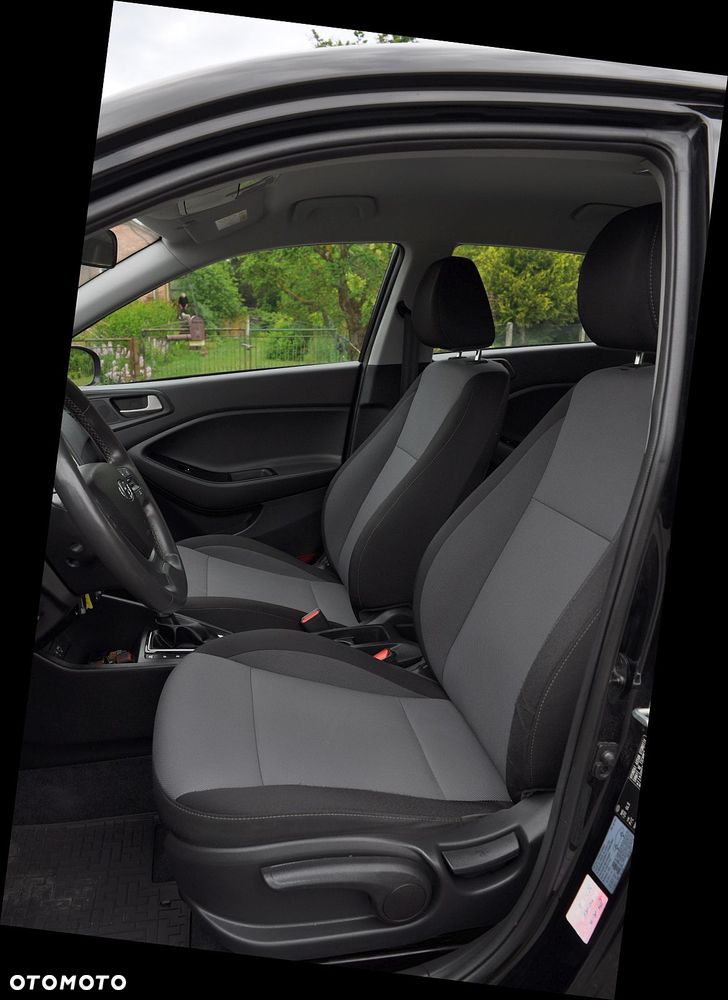 Hyundai i20 1.4 Automatik Style - 17