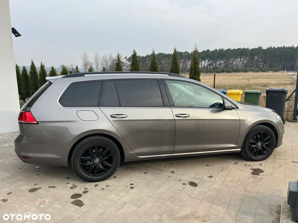 Volkswagen Golf Variant 1.6 BlueTDI DSG Comfortline - 8