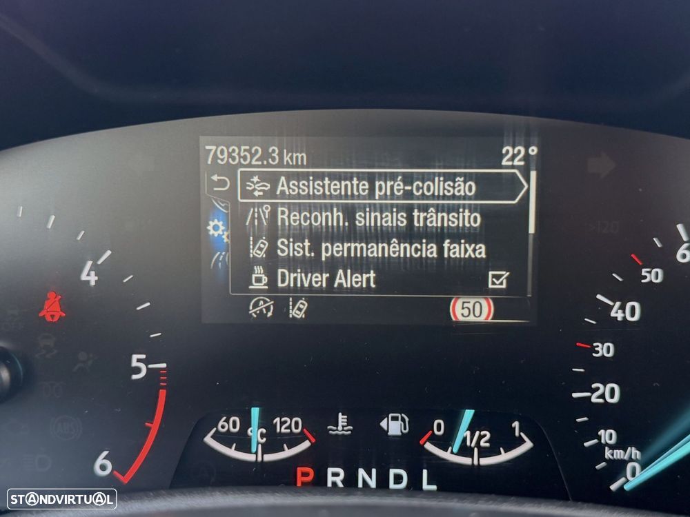 Ford Focus SW 1.5 TDCi EcoBlue Connected Aut. - 24