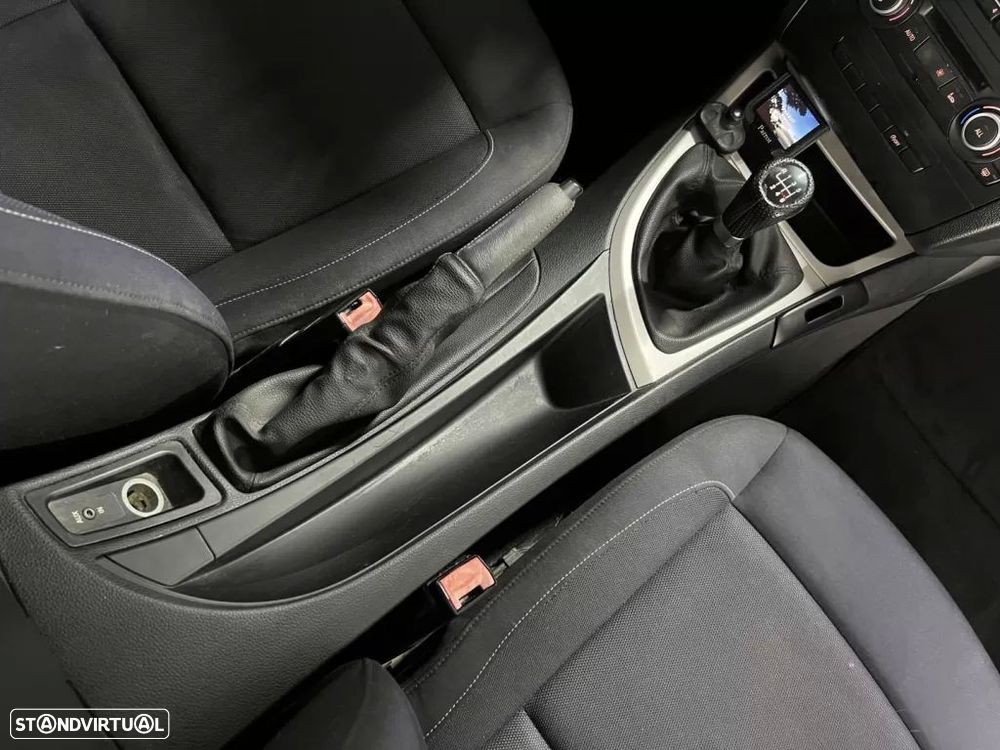 BMW 118 d Coupe - 23