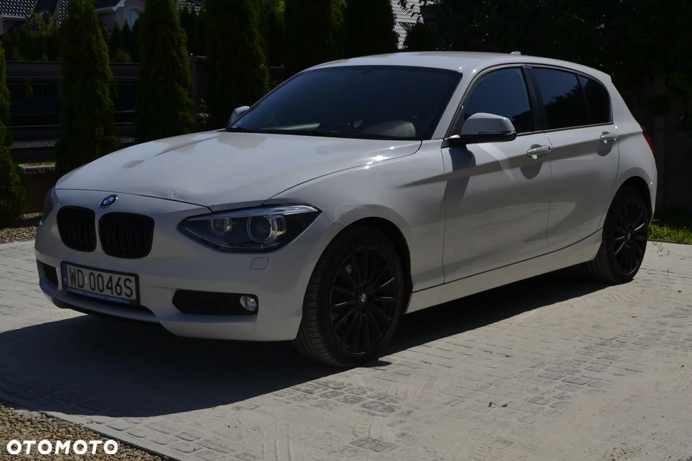 BMW Seria 1 118i Sport Line - 2