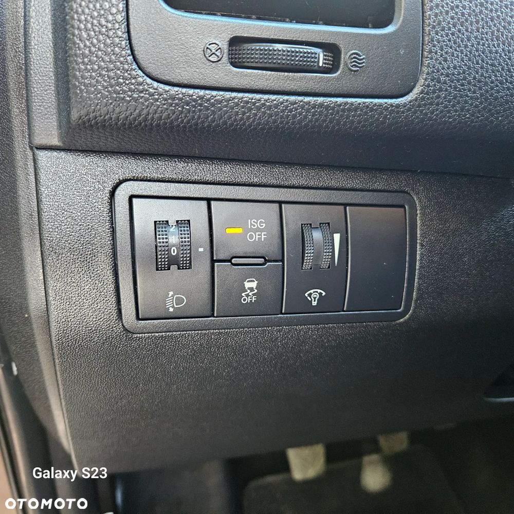 Kia Venga 1.4 CVVT Attract - 17