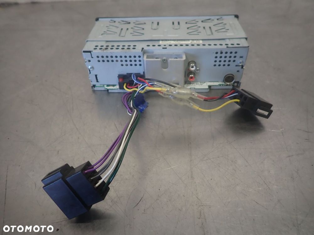 RADIO UNIWERSALNE TOYOTA AVENSIS 2.0 D4D - 3