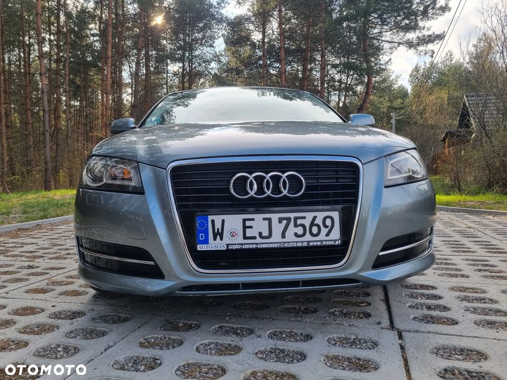 Audi A3 Sportback 2.0 TDI DPF Ambiente - 6