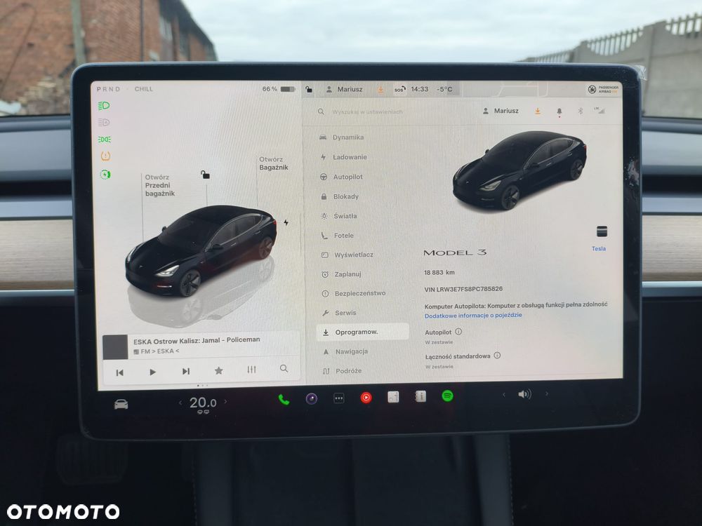 Tesla Model 3 - 5