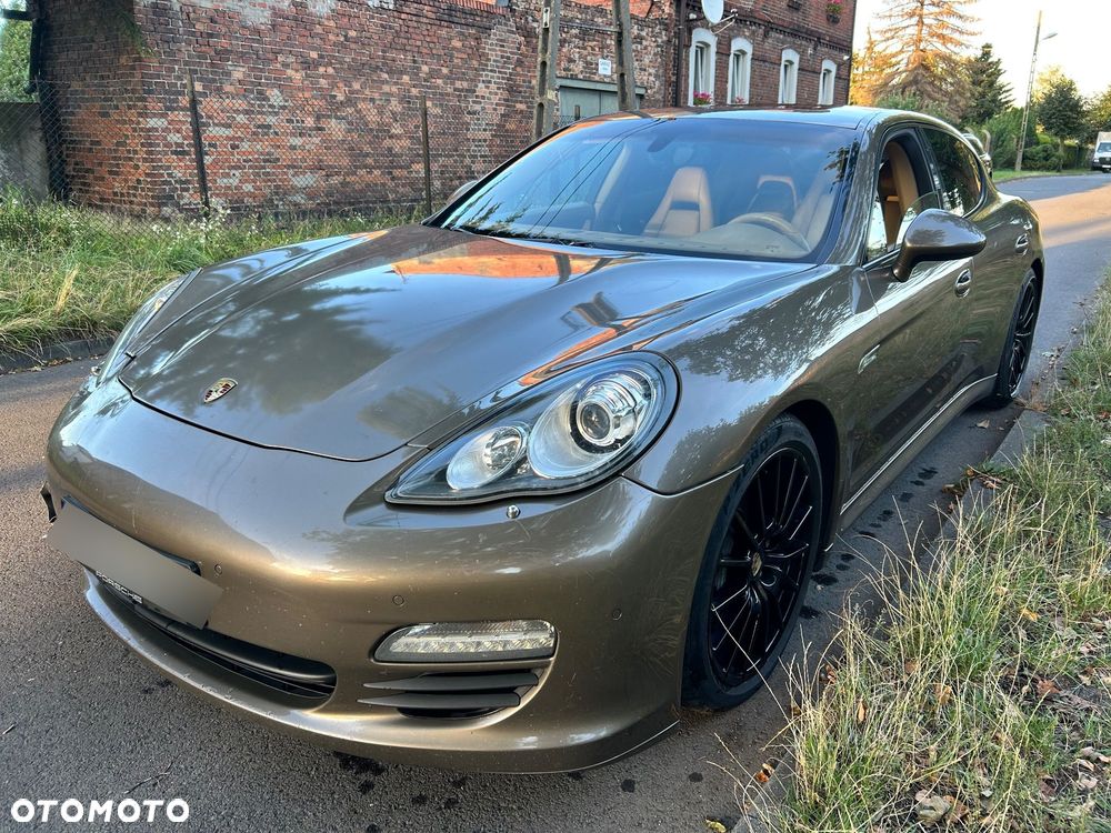 Porsche Panamera Diesel - 1