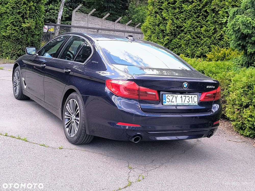 BMW Seria 5 530e iPerformance xDrive Luxury Line - 6
