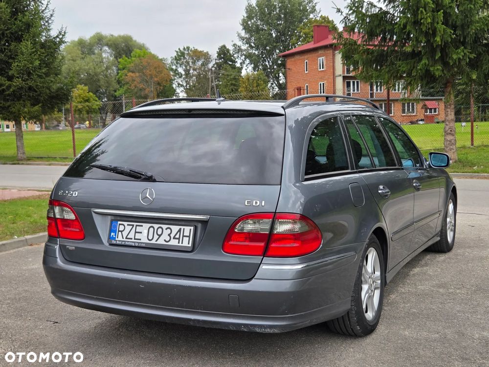 Mercedes-Benz Klasa E - 4