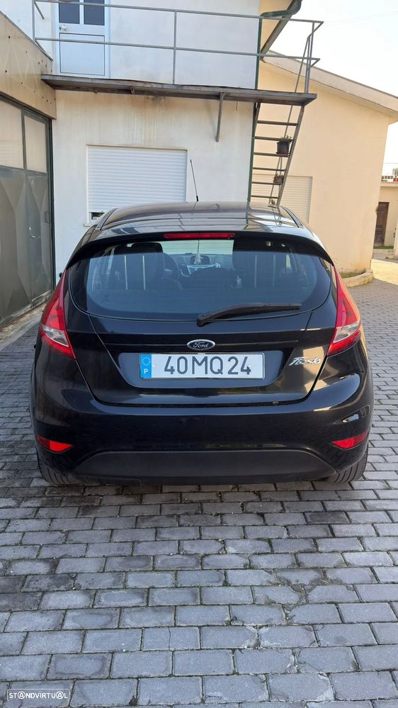 Ford Fiesta 1.4 TDCi Techno - 10