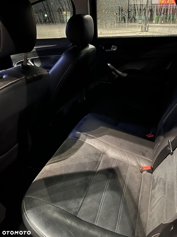 Ford Mondeo 2.0 TDCi Ghia - 8
