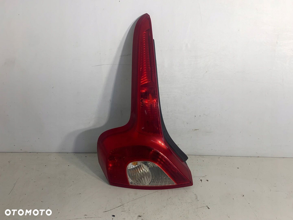 LAMPA LEWY TYŁ LEWA TYLNIA VOLVO C30 LIFT EU
