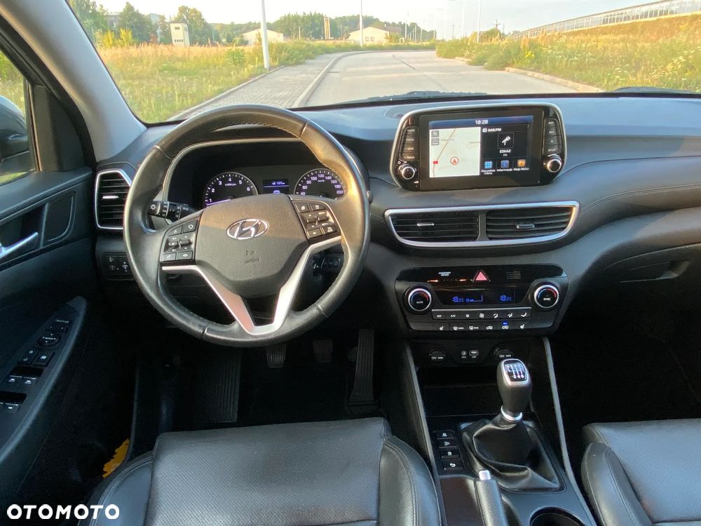 Hyundai Tucson 1.6 GDI BlueDrive Style 2WD - 15