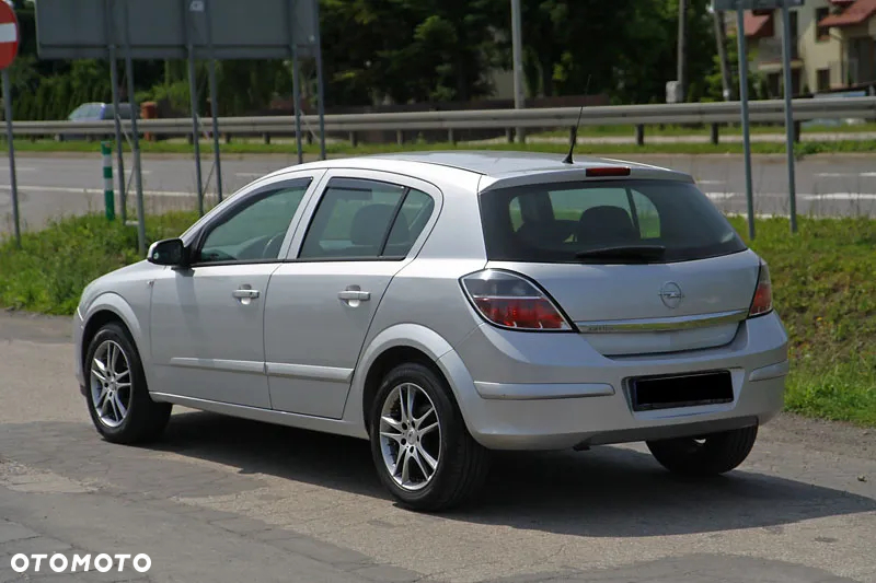 Opel Astra III 1.6 - 4