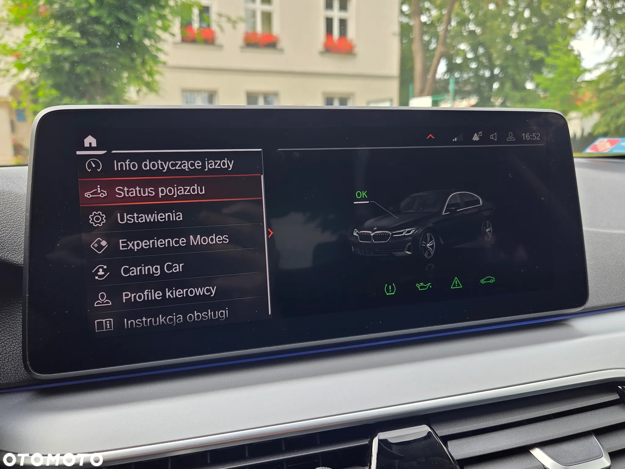 BMW Seria 5 530i xDrive - 32