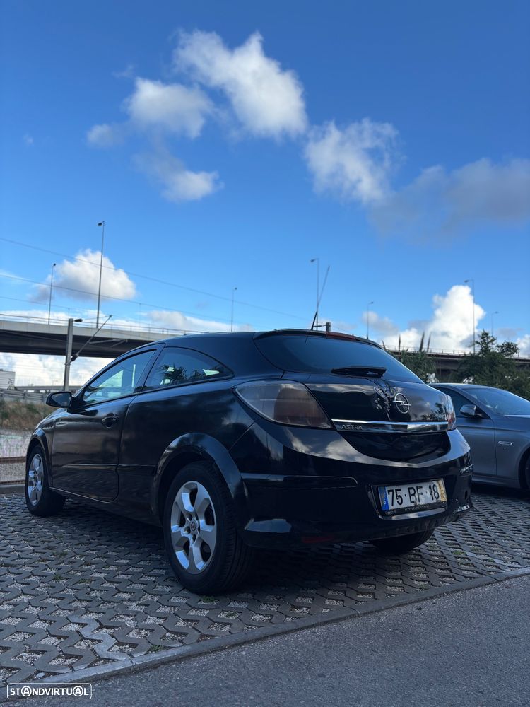 Opel Astra GTC 1.3 CDTI - 5