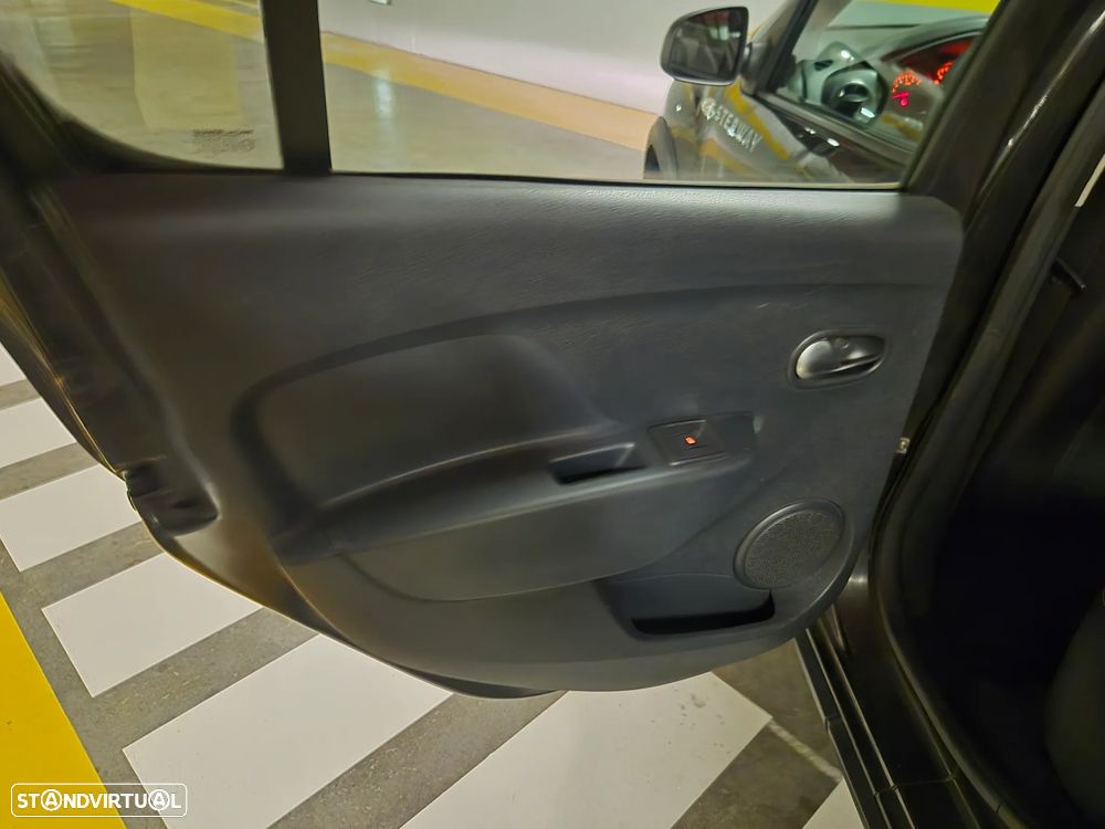 Dacia Sandero 0.9 TCe Stepway - 34
