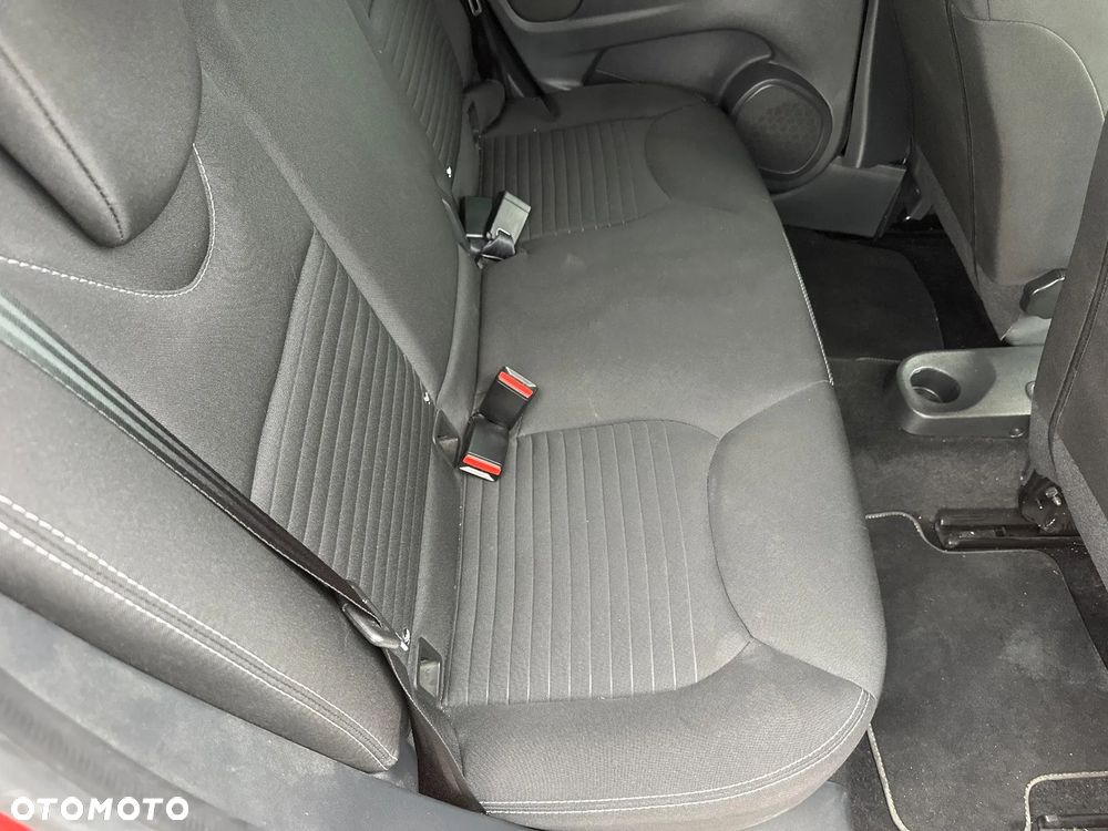 Renault Clio - 21