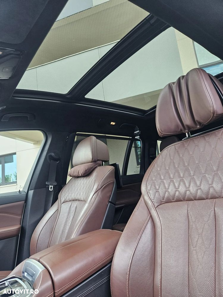 BMW X7 xDrive30d - 13