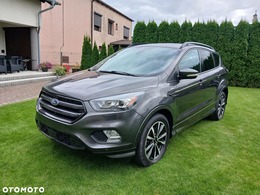 Ford Kuga 2.0 TDCi 2x4 ST-Line - 1