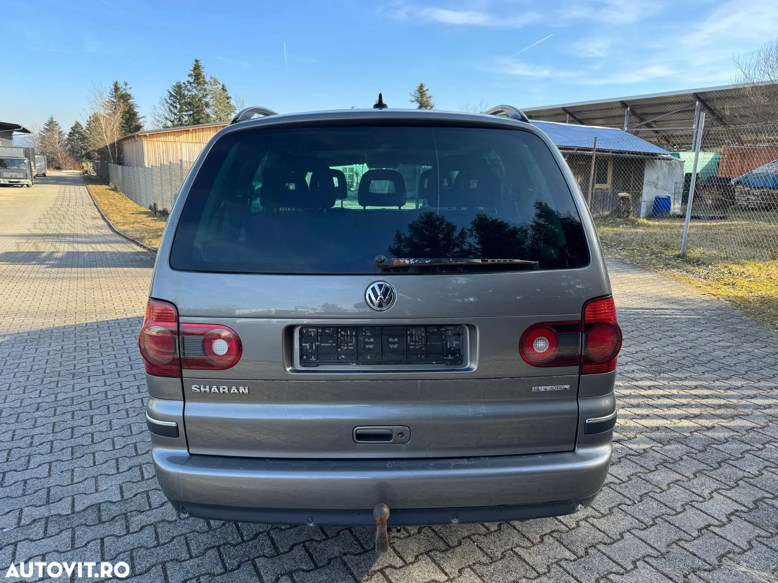 Volkswagen Sharan 2.0 TDI DPF BlueMotion United - 25