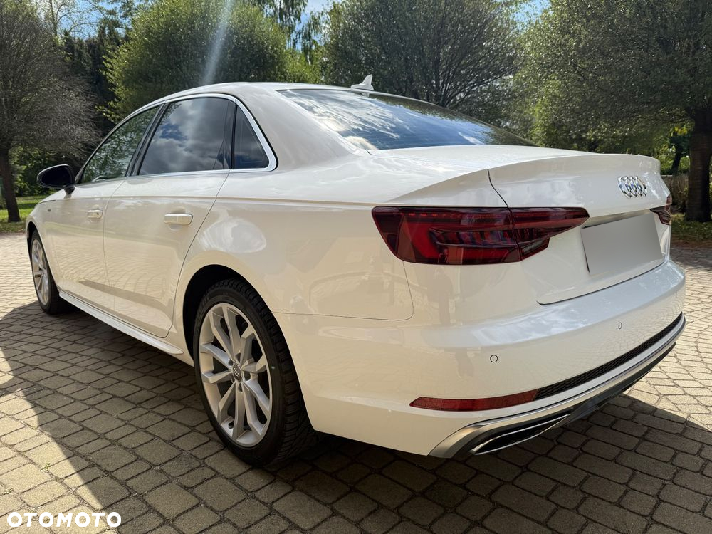 Audi A4 35 TFSI Sport S tronic - 21